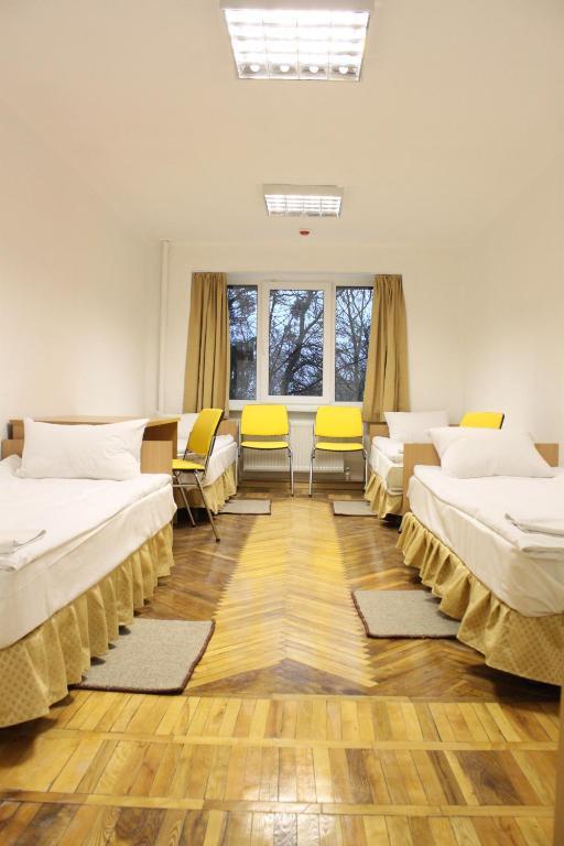 Yellow House Hostel Львов Номер фото